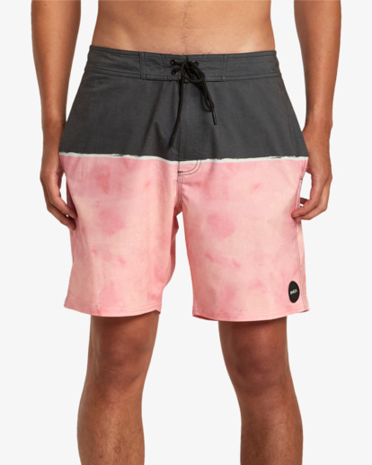 1 County Boardshorts 18" Red AVYBS00120 RVCA