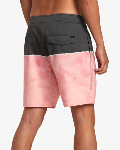 5 County Boardshorts 18" Red AVYBS00120 RVCA
