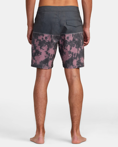2 County Boardshorts 18" Purple AVYBS00120 RVCA