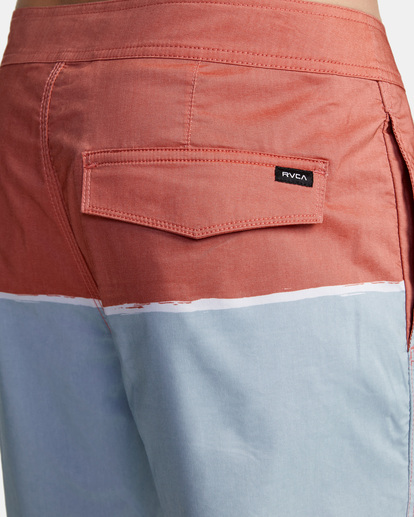 8 County Boardshorts 18" White AVYBS00120 RVCA