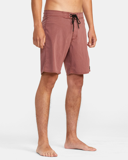 6 VA Pigment Boardshorts 18" Purple AVYBS00131 RVCA