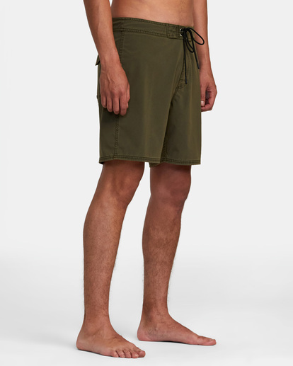 6 VA Pigment Boardshorts 18" Green AVYBS00131 RVCA