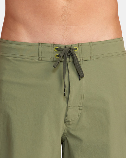 3 Anderson Boardshorts 17" Green AVYBS00238 RVCA