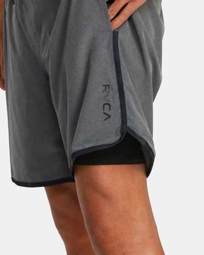8 Eastern Plus Elastic Boardshorts 17" Grey AVYBS00239 RVCA