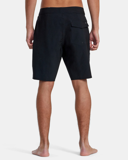 2 Hawaii Horton Apex 19" Boardshorts Black AVYBS00284 RVCA