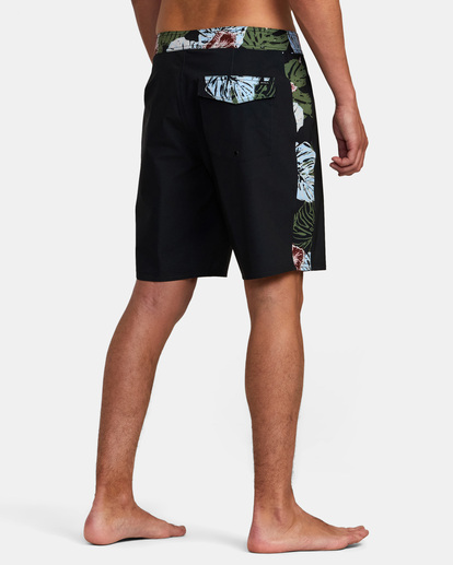 5 Hawaii Monstera 2.0 Apex 19" Boardshorts Black AVYBS00290 RVCA