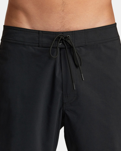 9 Freeport Boardshorts  16" Black AVYBS00330 RVCA