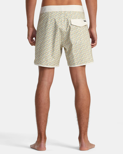 2 Freeport Boardshorts  16" White AVYBS00331 RVCA