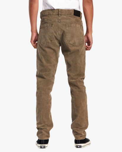 2 Daggers Pigment Corduroy Pants Multicolor AVYNP00176 RVCA