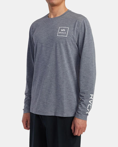 4 RVCA Long Sleeve Rashguard Grey AVYWR00117 RVCA