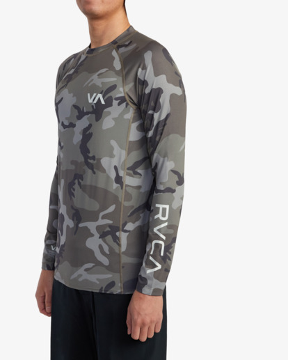4 RVCA Long Sleeve Rashguard Brown AVYWR00119 RVCA