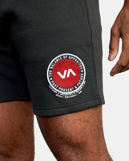 4 Sport Elastic Waist Walkshorts IV 19" Black AVYWS00135 RVCA