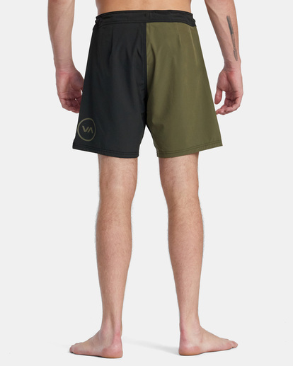 2 Fight Scrapper Elastic Walkshorts 15" Brown AVYWS00174 RVCA