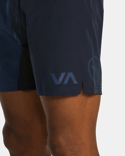 3 Fight Scrapper Elastic Walkshorts 15" Blue AVYWS00174 RVCA