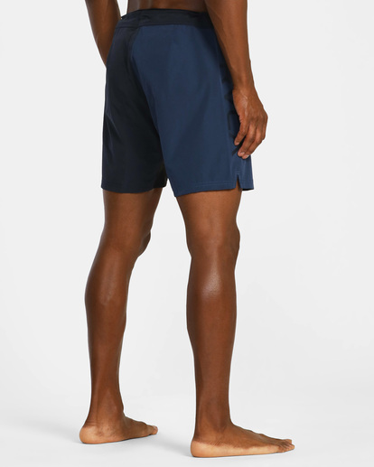 5 Fight Scrapper Elastic Walkshorts 15" Blue AVYWS00174 RVCA