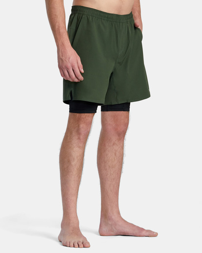 6 Yogger Train 2-In-1 Elastic Waist Workout Shorts 17" Brown AVYWS00229 RVCA