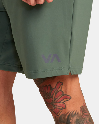 4 VA Sport Trainer Elastic Waist Shorts Green AVYWS00260 RVCA
