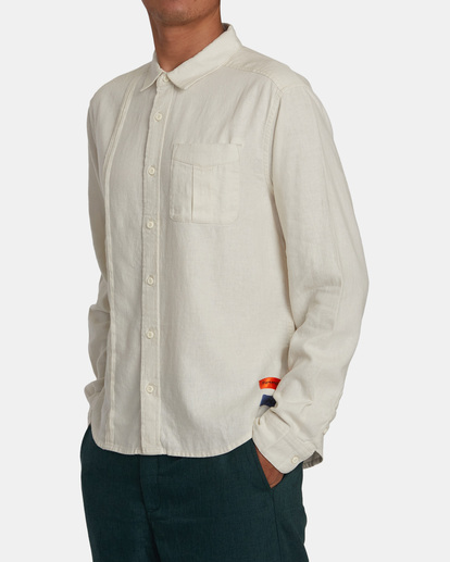 5 Spun Spirit Studio - Unisex Long Sleeve Shirt White AVYWT00445 RVCA