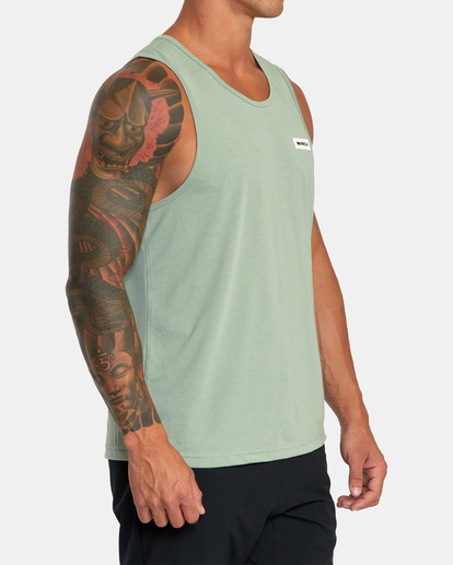 7 Icon Tank Top Green AVYZT01366 RVCA