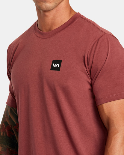 6 RVCA 2X Tee Red AVYZT01368 RVCA