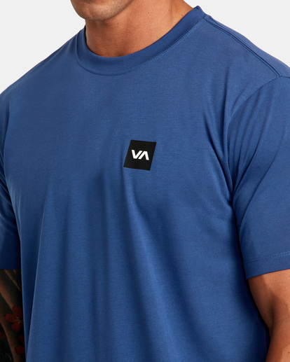 8 RVCA 2X Tee Purple AVYZT01368 RVCA