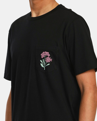 5 Bloomed Pocket T-Shirt Black AVYZT01481 RVCA