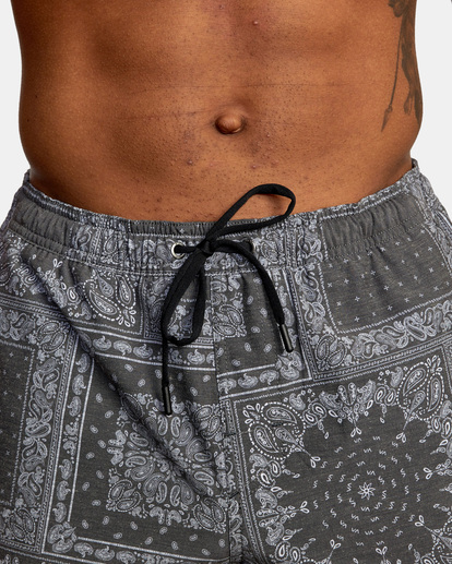 3 VA Sport | Yogger Hybrid Athletic Shorts 17" Black D4WKMERVS2 RVCA