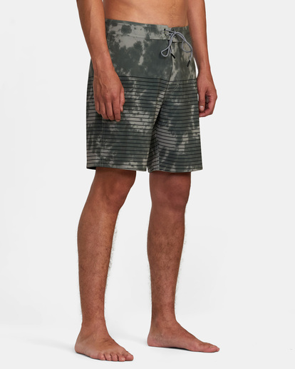 6 Curren Boardshorts 18" Green M1031RCT RVCA