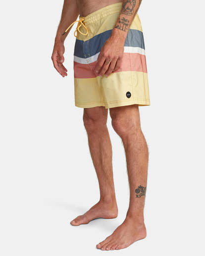 4 Westport Boardshorts 17" Multicolor M1121RWT RVCA