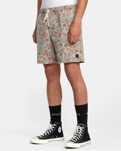 4 Escape Print Elastic Waist Walkshorts 17” White M2011REP RVCA
