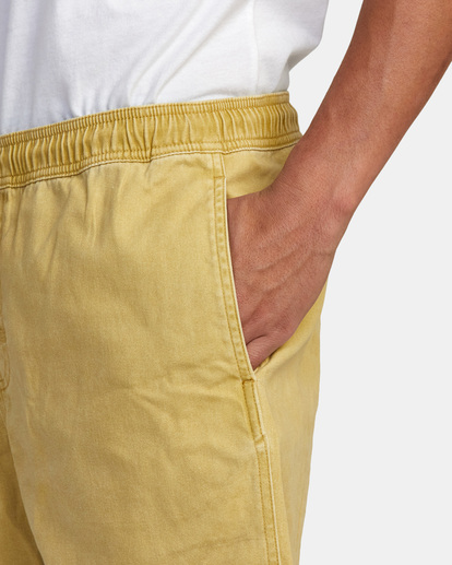 7 Escape Elastic Walkshorts 17” Beige M2073REE RVCA