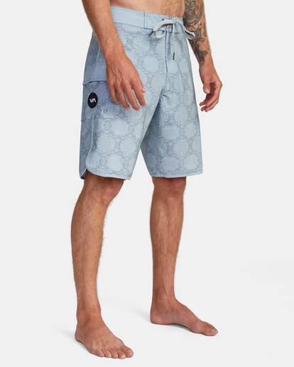 6 Eastern Boardshorts 20" Blue MA117EAS RVCA