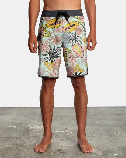 1 Eastern Boardshorts 20" Green MA117EAS RVCA