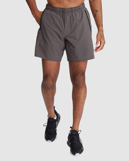 YOGGER STRETCH ATHLETIC SHORTS 17 