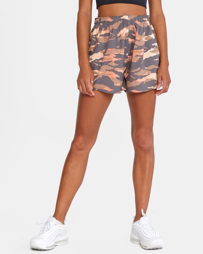 VA ESSENTIAL YOGGER STRETCH SPORT SHORT 