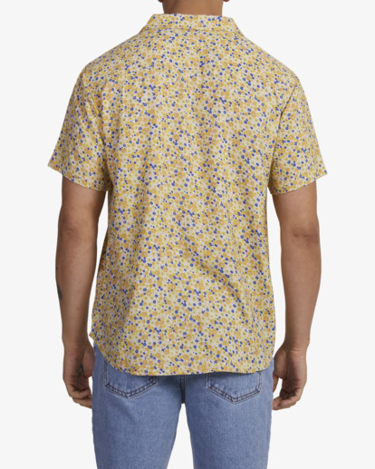 2 Ground Cover Shirt Orange UVYWT00142 RVCA