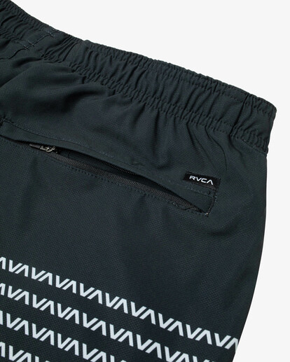 9 YOGGER STRETCH ELASTIC SHORTS 17" Black V201TRYS RVCA