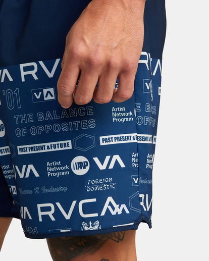 4 Yogger Stretch Elastic Waist Shorts 17" Blue V201TRYS RVCA