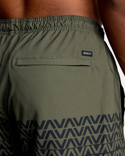 10 Yogger Stretch Elastic Waist Shorts 17" Black V201TRYS RVCA