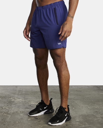 4 Yogger Stretch Elastic Waist Shorts 17" Purple V201TRYS RVCA