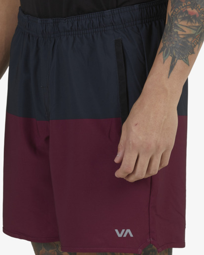 2 Yogger Stretch Elastic Waist Shorts 17" Red V201TRYS RVCA