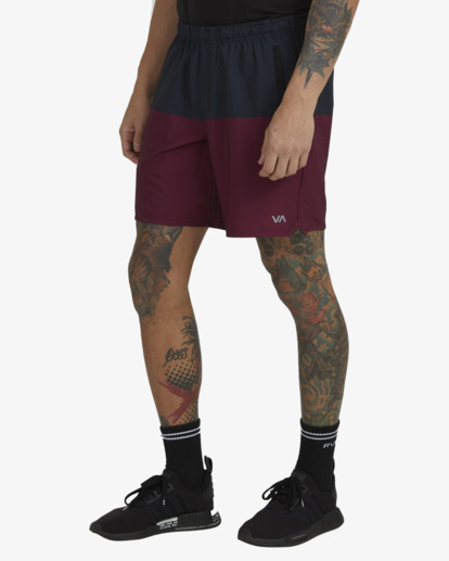 3 Yogger Stretch Elastic Waist Shorts 17" Red V201TRYS RVCA