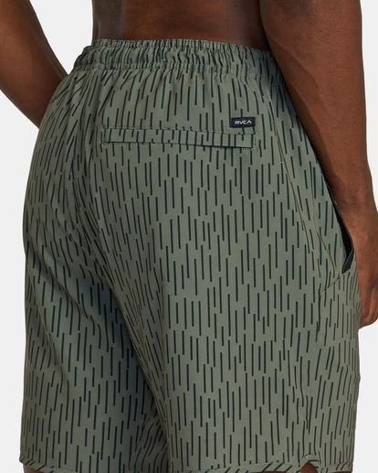 7 Yogger Stretch Elastic Waist Shorts 17" Beige V201TRYS RVCA
