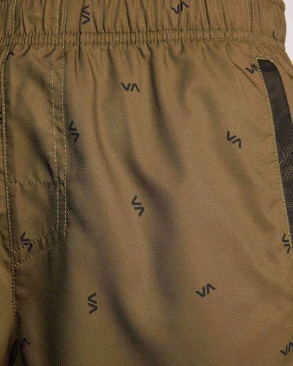 16 Yogger IV Elastic Waist Shorts 17" Brown V2091YGR RVCA