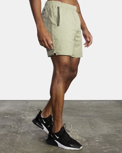 6 Yogger IV Elastic Waist Shorts 17" Green V2091YGR RVCA