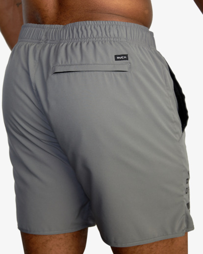 12 Yogger IV Elastic Waist Shorts 17" Black V2091YGR RVCA