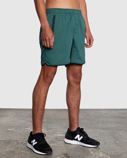 7 YOGGER IV ATHLETIC SHORTS 17" Green V2091YGR RVCA