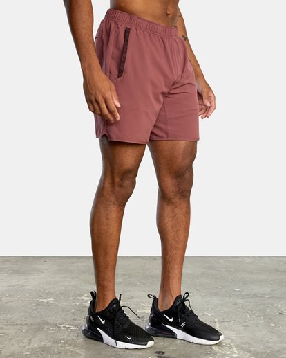 7 Yogger IV Elastic Waist Shorts 17" White V2091YGR RVCA