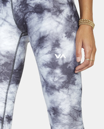 6 VA Essential Workout Leggings Black AVJNP00123 RVCA