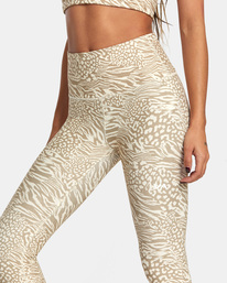 5 VA Essential Workout Leggings White AVJNP00123 RVCA